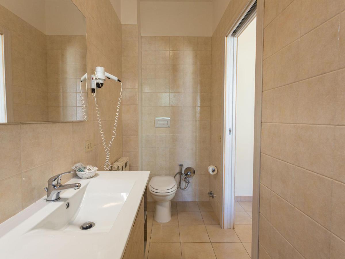 Apartment Mare Blu-1 By Interhome Francavilla Al Mare Bagian luar foto