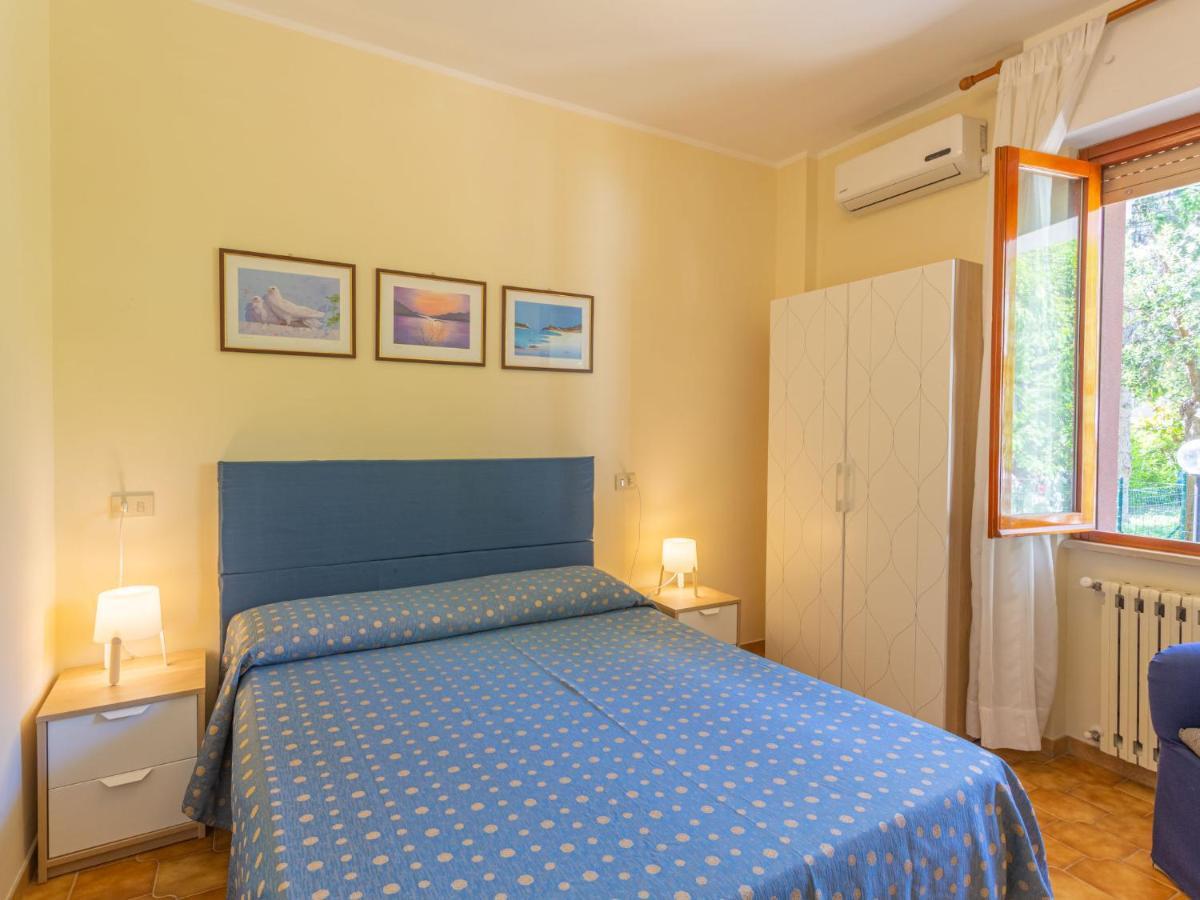 Apartment Mare Blu-1 By Interhome Francavilla Al Mare Bagian luar foto